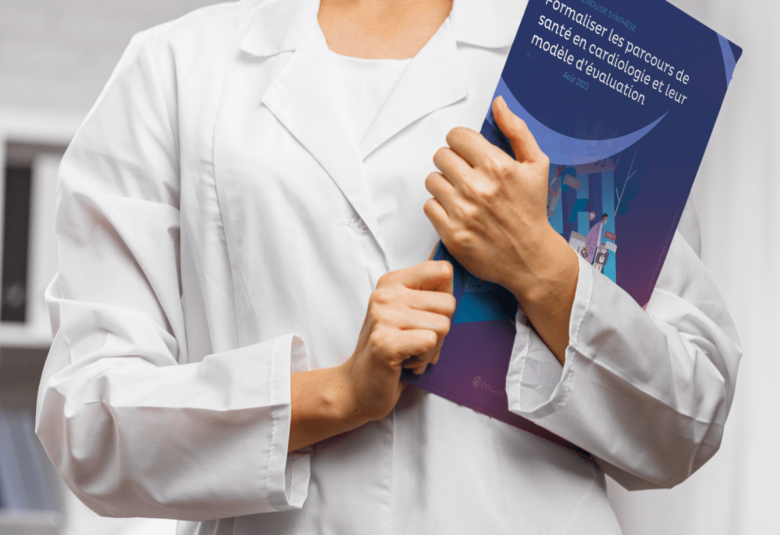 Brochure de synthèse pour le Syndicat National des Cardiologues. Graphisme de la couverture et mise en page intérieure.